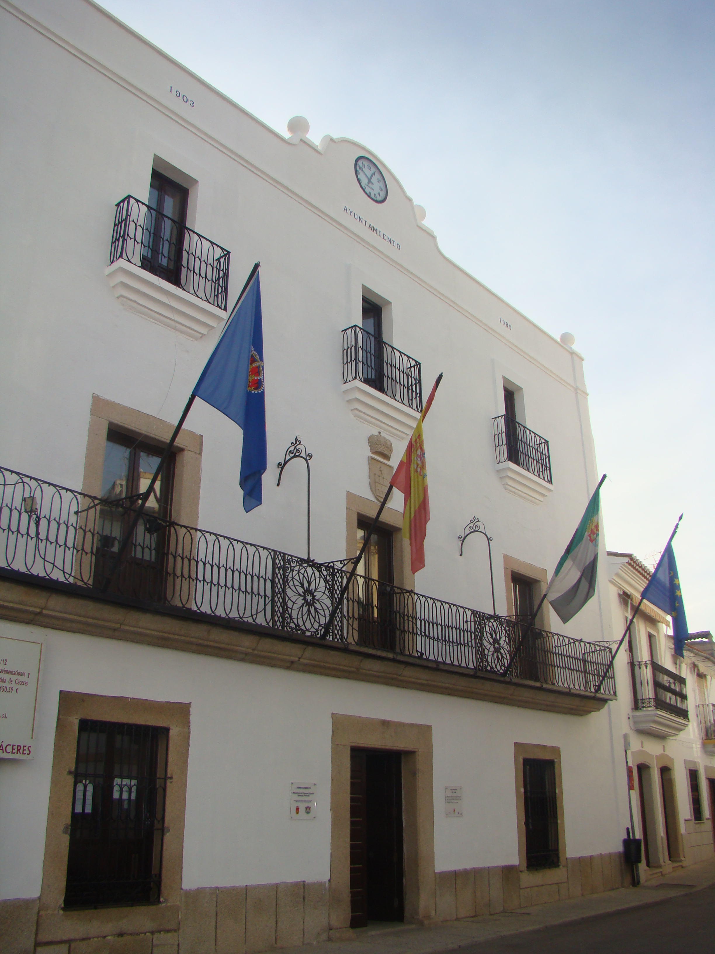 El Ayuntamiento de Malpartida de Cáceres y los sindicatos aprueban por unanimidad la Relación de Puestos de Trabajo